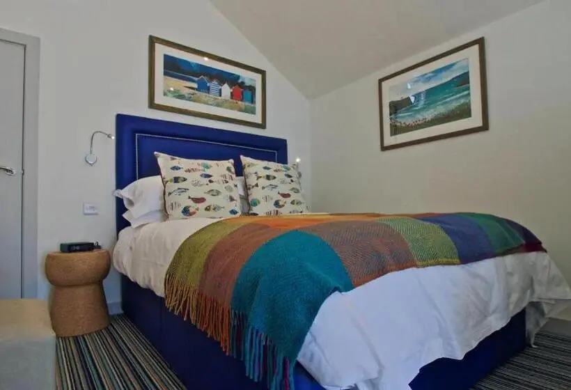 キングサイズベッドのスイートルーム, Beach Hut Suites