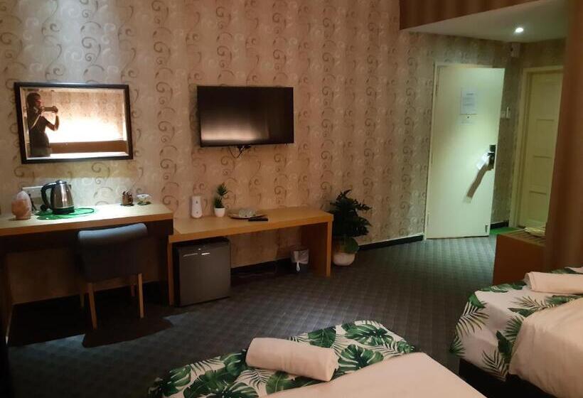 اتاق لوکس, Grandeur Hotel And Spa