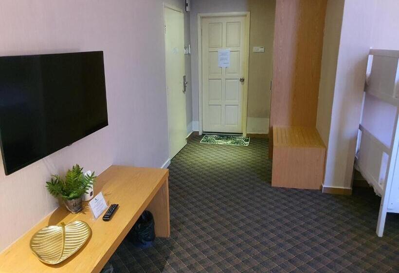 سوئیت جونیور خانوادگی, Grandeur Hotel And Spa