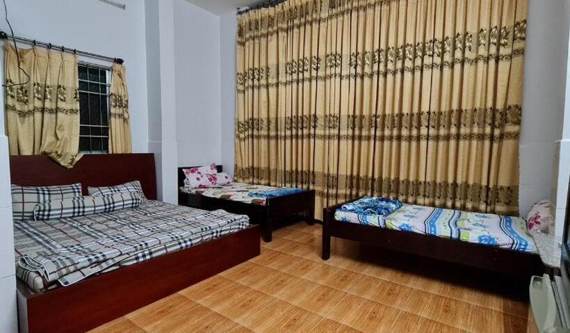 اتاق استاندارد چهار تخته, Khách Sạn Tiến Phát