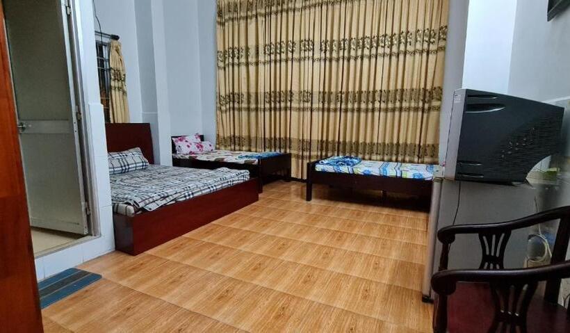 اتاق استاندارد چهار تخته, Khách Sạn Tiến Phát