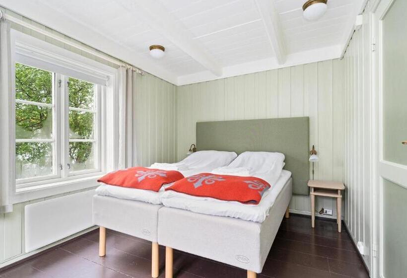 Номер Стандарт, Frich`s Kongsvold