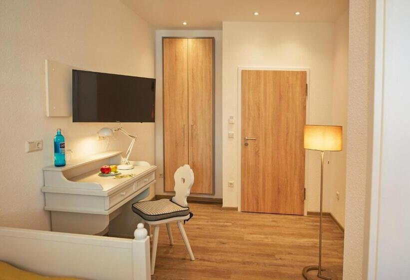 Номер Стандарт Индивидуальный, Landgraf