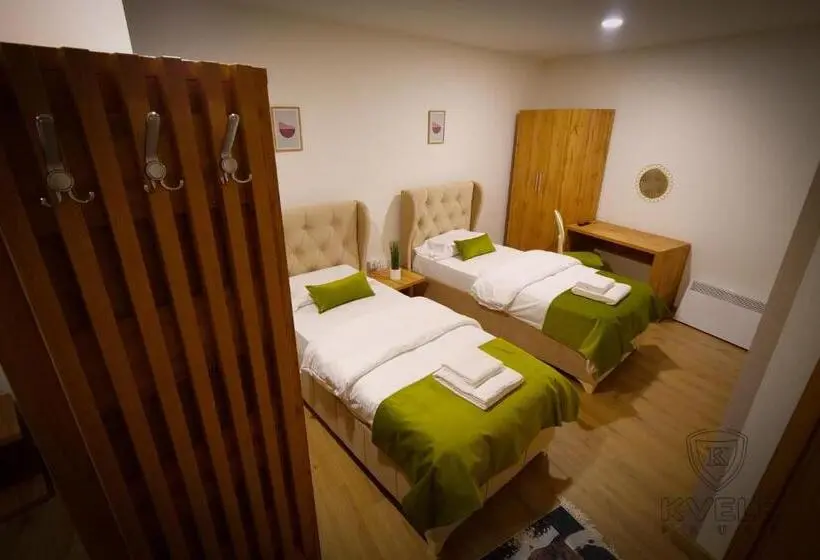 اتاق لوکس خانوادگی, Motel Kvele