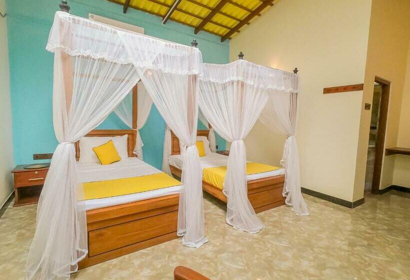 标准间带游泳池, Terrace Garden Ayurveda Resort