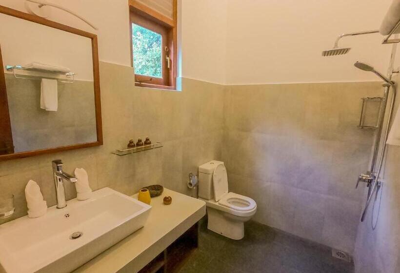 带阳台的标准单人间, Terrace Garden Ayurveda Resort