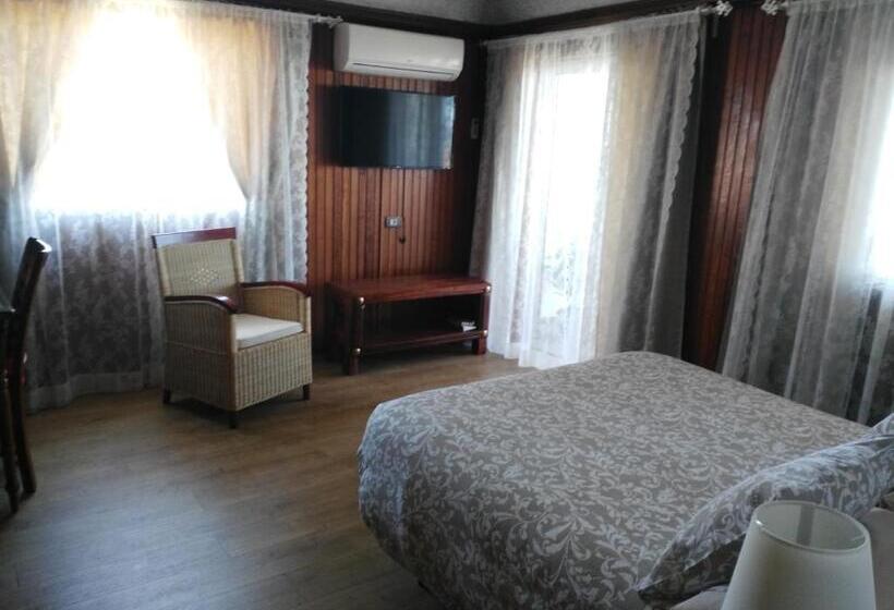 غرفة قياسية مزوَّدة بتراس, Hospedaje Tu Sitio