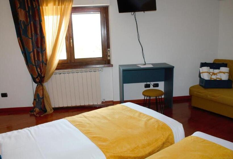 Номер Стандарт Трехместный, B&b La Casa Di Sirio