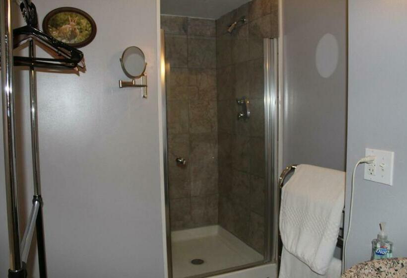 غرفة قياسية, Monroe Manor Inn