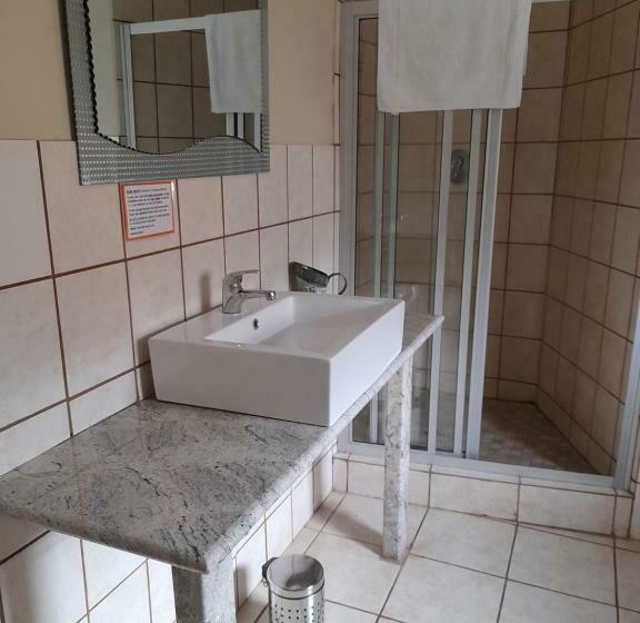 غرفة قياسية, Palms Lodge