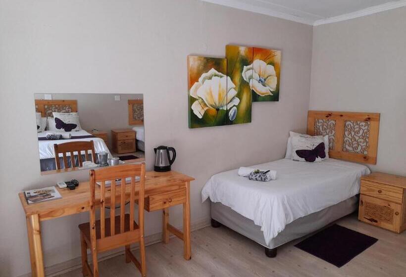 غرفة عائلية, Palms Lodge