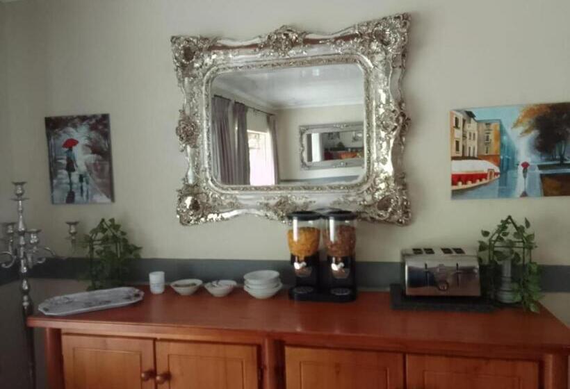 غرفة قياسية, Palms Lodge