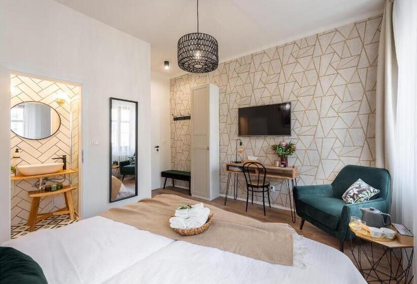 标准间, Penzion Mácha