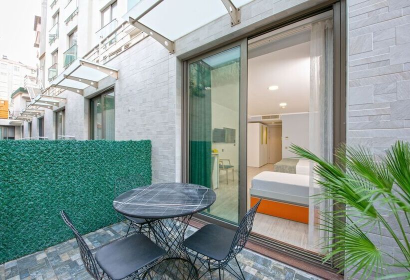 Camera Economy, Citrus Park