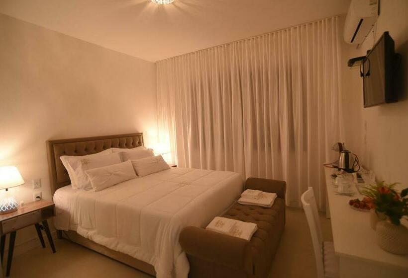 스위트, Ivlas Boutique