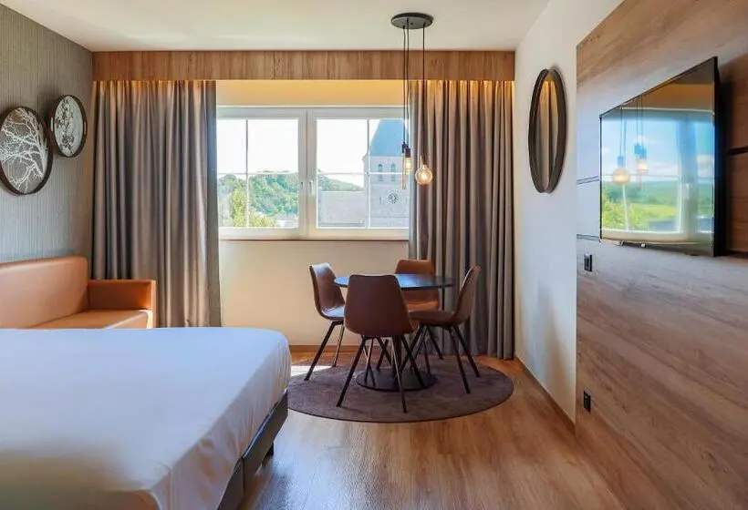 キングサイズベッドのスイートルーム, Mercure Han Sur Lesse