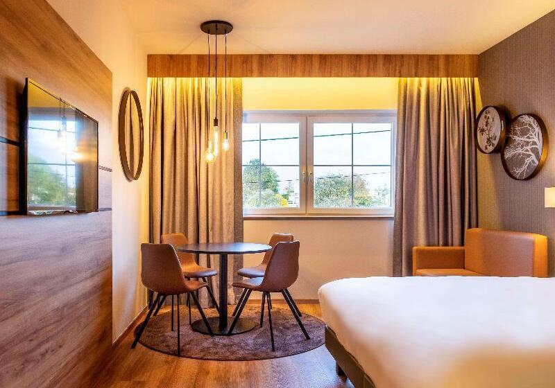 جناح سرير كينج, Mercure Han Sur Lesse