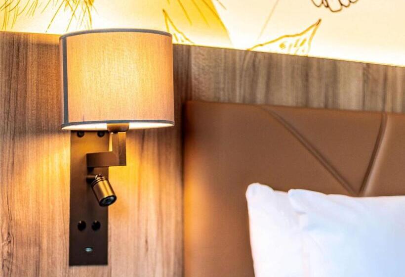 Люкс Кровать Кинг, Mercure Han Sur Lesse
