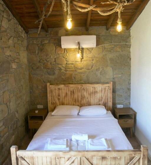 Номер Стандарт, İmroz Kardamos