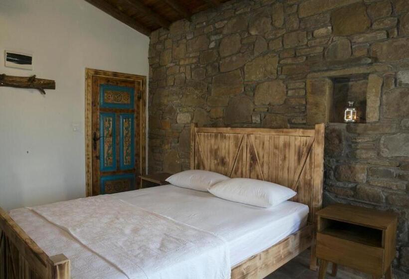 Семейный Номер, İmroz Kardamos