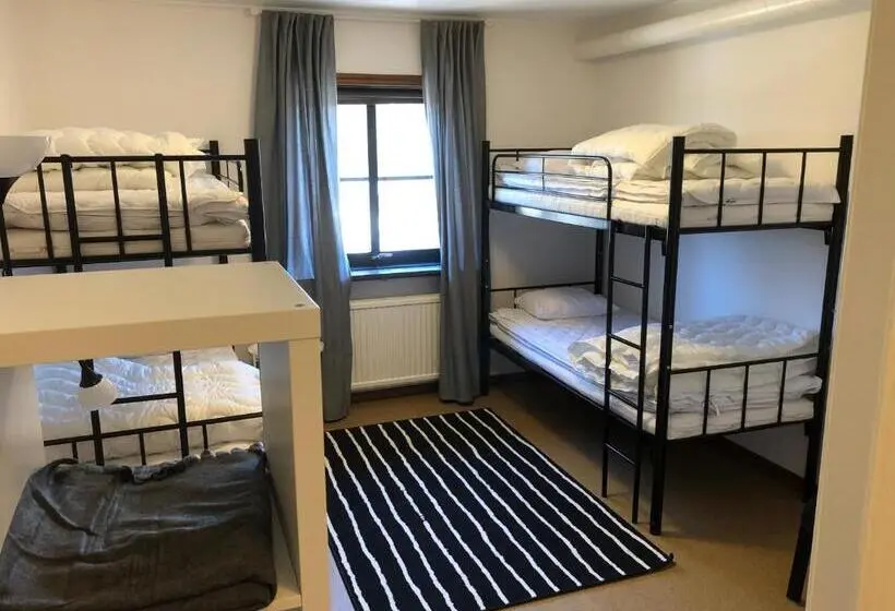 スタンダード４人部屋, Hestra Guesthouse