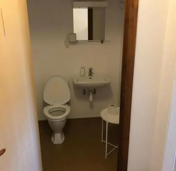 スタンダード４人部屋, Hestra Guesthouse