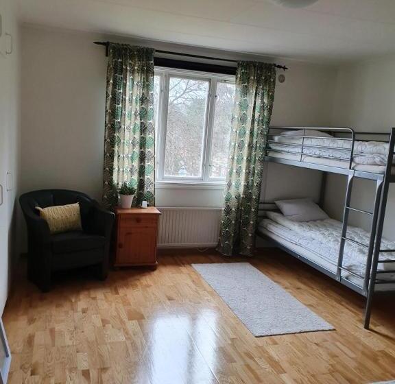 חדר משפחתי, Hestra Guesthouse