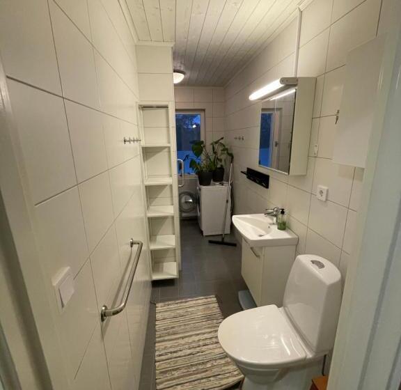 דירת חדר, Hestra Guesthouse