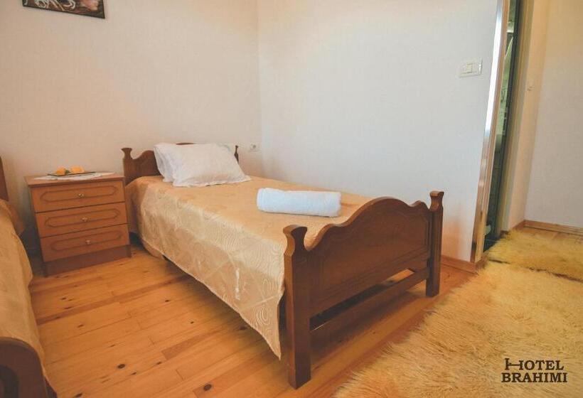 豪华房间, Brahimi