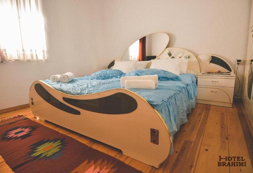 豪华房间, Brahimi