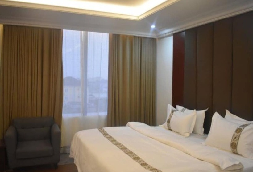 اتاق لوکس, City Cruz