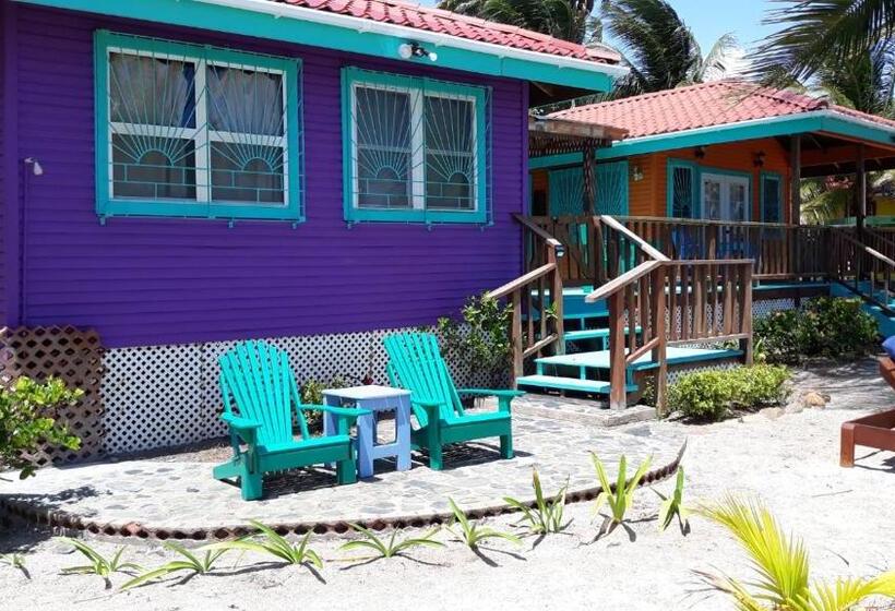 استودیوی استاندارد با چشمانداز دریا, Coco's Beachfront Cabanas