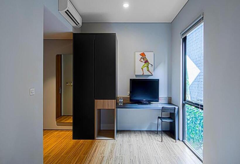 Номер Стандарт, M Studio Karawaci