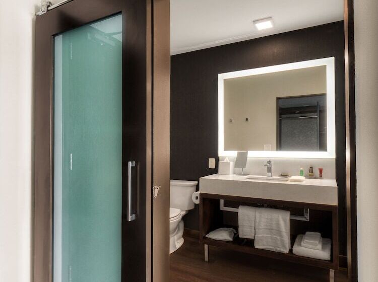 스탠다드 룸 더블 침대 2개, Marriott Tacoma Downtown