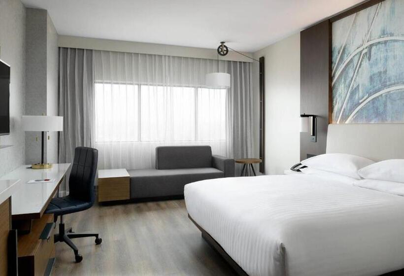 스탠다드 룸 킹사이즈 침대, Marriott Tacoma Downtown
