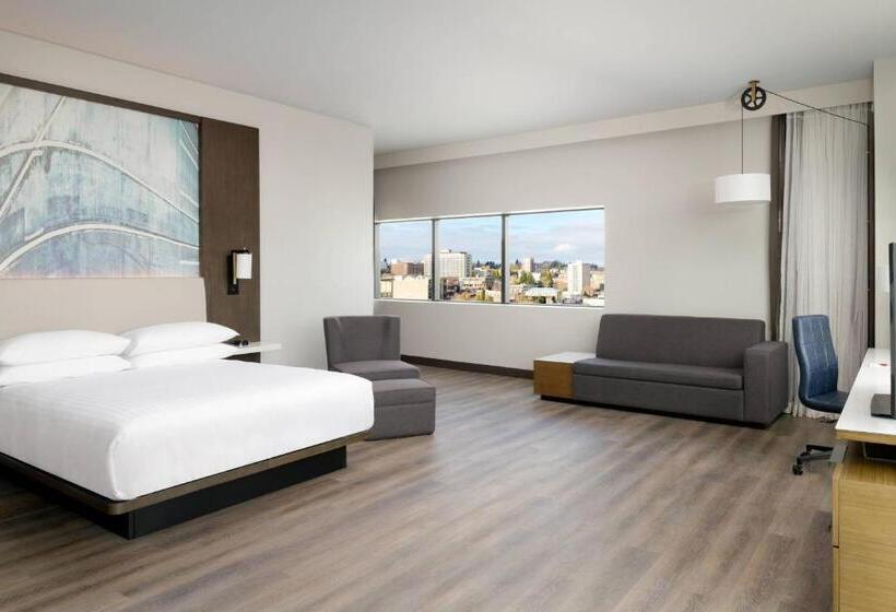 이그제큐티브 스위트 킹침대, Marriott Tacoma Downtown