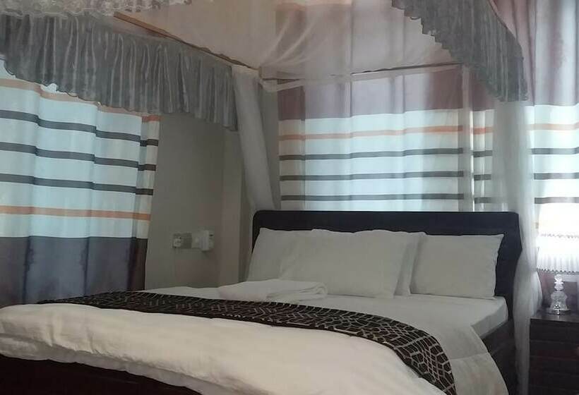 חדר סטנדרט יחיד, Triple J Resort