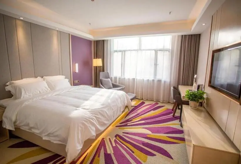 キングサイズベッドのデラックスルーム, Lavande Hotel Changji Changning Road