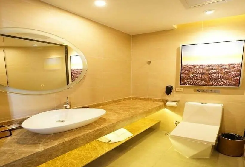 キングサイズベッドのデラックスルーム, Lavande Hotel Qingyuan Flying Lake