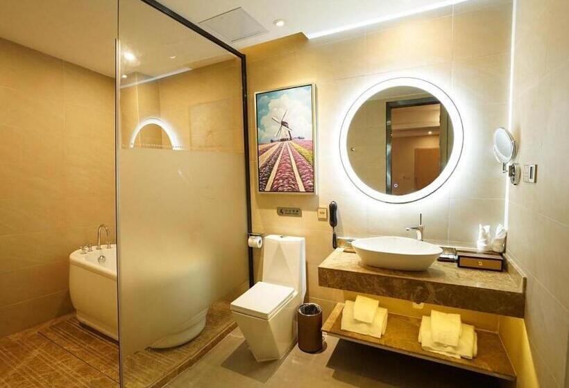 Люкс Повышенной Комфортности, Lavande Hotel Qingyuan Flying Lake