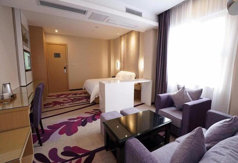 Люкс Повышенной Комфортности, Lavande Hotel Qingyuan Flying Lake