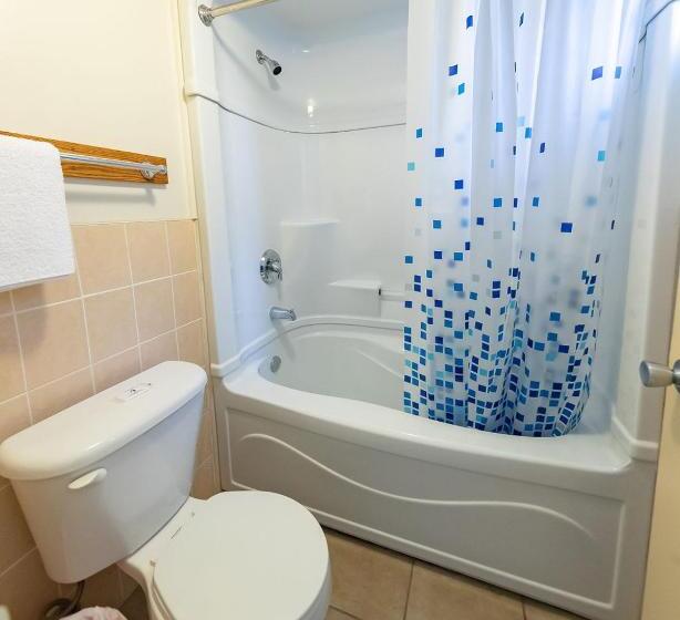 جناح عائلي, Choice Inn By The Falls