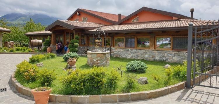 استودیوی لوکس, I Fiori Del Pollino   Guest House