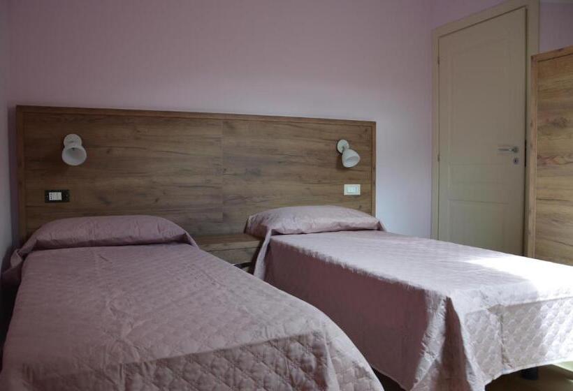 آپارتمان 1 خوابه با چشم‌انداز, I Fiori Del Pollino   Guest House