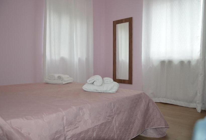 آپارتمان 1 خوابه با چشم‌انداز, I Fiori Del Pollino   Guest House