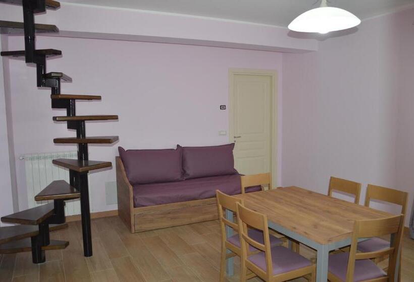 آپارتمان 1 خوابه با چشم‌انداز, I Fiori Del Pollino   Guest House