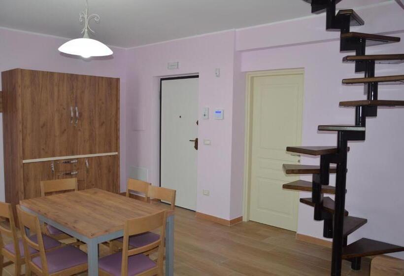 آپارتمان 1 خوابه با چشم‌انداز, I Fiori Del Pollino   Guest House