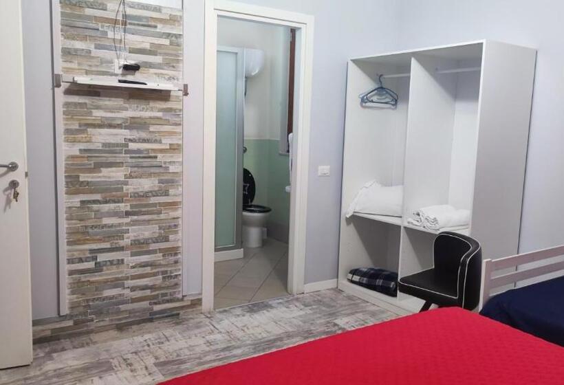 Номер Deluxe, La Villa Franca Pompeii