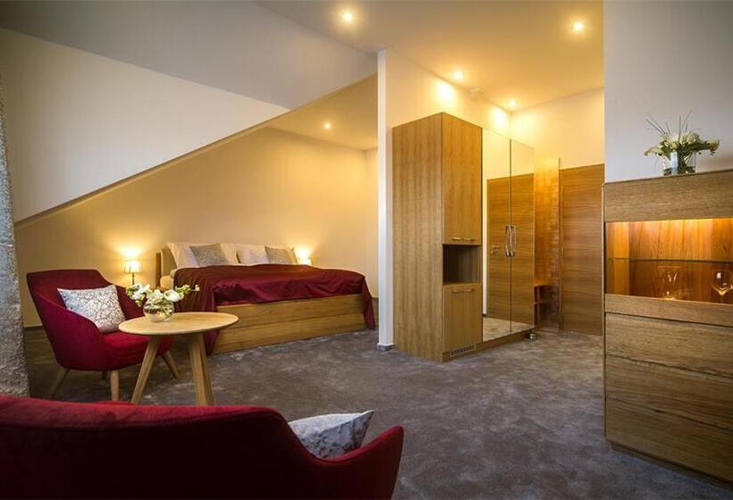 Family Suite, Penzion Na Sklepích