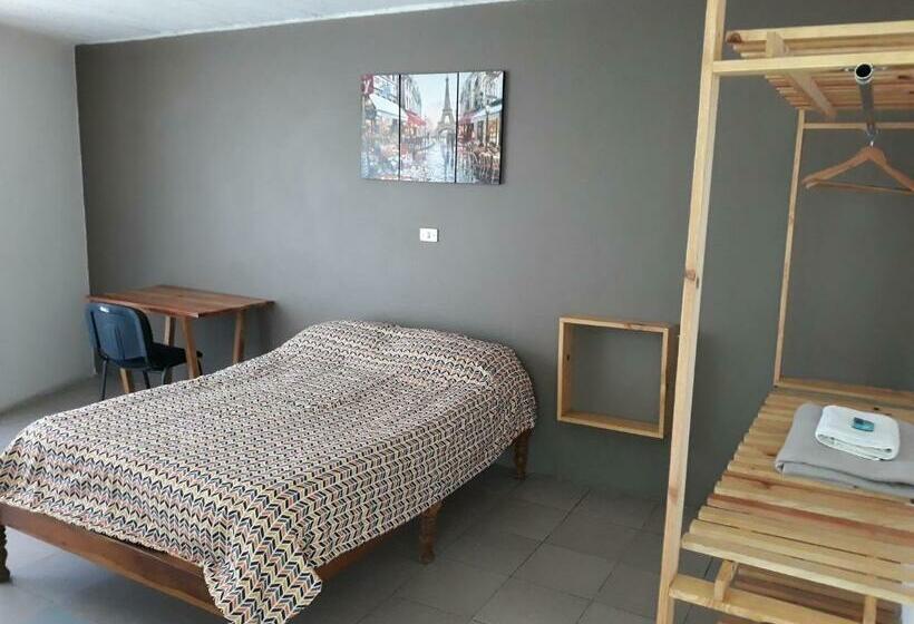 バルコニー付きスタンダードルーム, Posada Loreto Xalapa